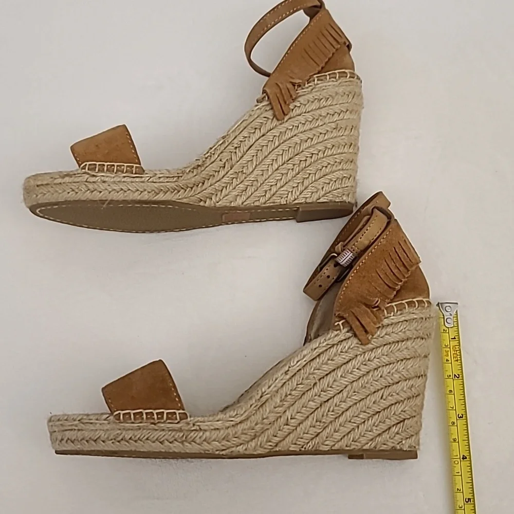 FRYE AND CO. Tan Suede Fringe Espadrille Wedge Sandals
